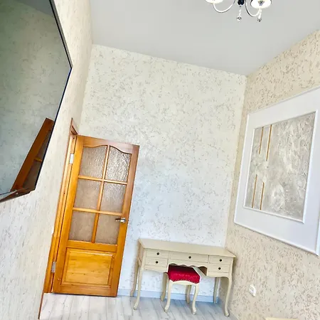 Apartment Audrey Hepburn On Historical Center Odesa